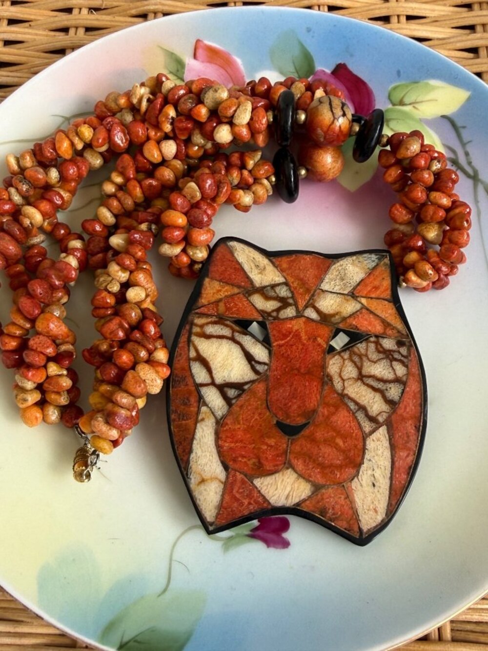 Vintage 80s Lee Sands Inlaid Sponge Coral Tiger Beaded Statement Necklace